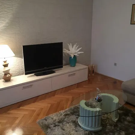 Διαμέρισμα Kuca Za Odmor 